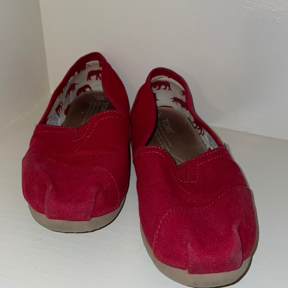 TOMS PreOwned Condition